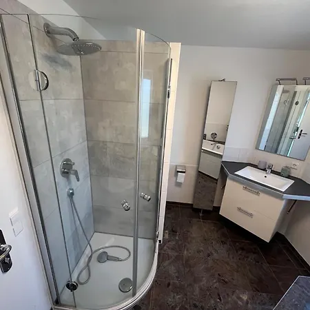 شقة Black Forest Gate Schellbronn